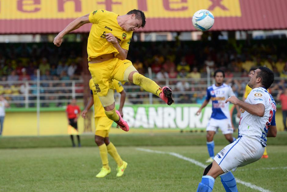 Los guastatoyanos sacaron ventaja de los goles de visita para ganar la serie ante los venados. (Foto: Nuetro Diario)