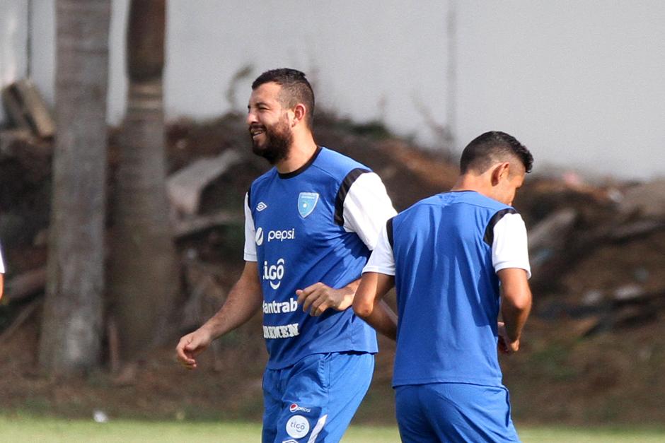 El zaguero, Hamilton López, sigue en los entrenamientos de la Sele a la espera de si el gobierno de Estados Unidos le otorga un permiso especial para viajar a Columbus para el partido eliminatorio. (Foto: Luis Barrios/soy502)