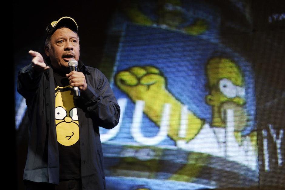 Humberto V&eacute;lez, voz de Homero Simpson en la serie "Los Simpson", fue recibido con cari&ntilde;o en la Xpo Comic On 2013. (Jes&uacute;s Alfonso/Soy502)&nbsp;
