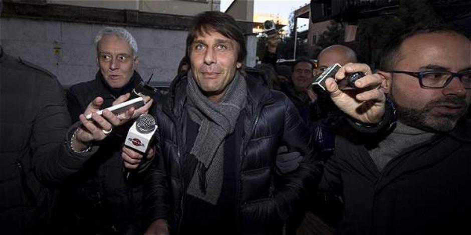 El entrenador italiano, Antonio Conte, fue acusado de ama&ntilde;o de partidos. (Foto: EFE)
