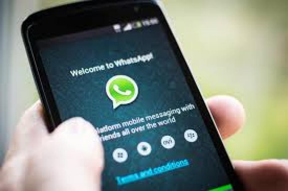 La aplicaci&oacute;n de mensajer&iacute;a WhatsApp cuenta con 900 millones de usuarios. (Foto: Google)