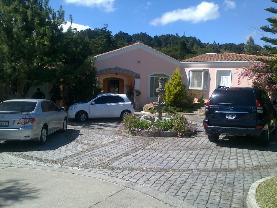 Las capturas se llevaron a cabo en un residencial ubicado en la ruta a El Salvador. (Foto MP/Soy502)