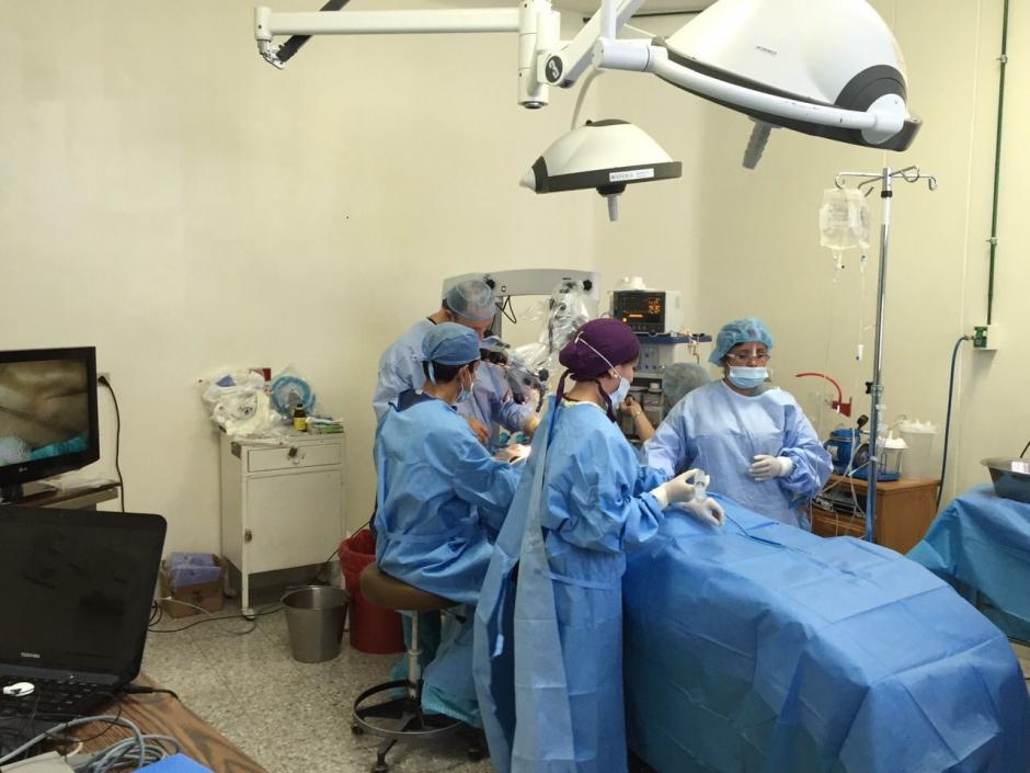 Entre los menores que fueron beneficiados con el implante coclear, hay cuatro niñas. (Foto Mspas)