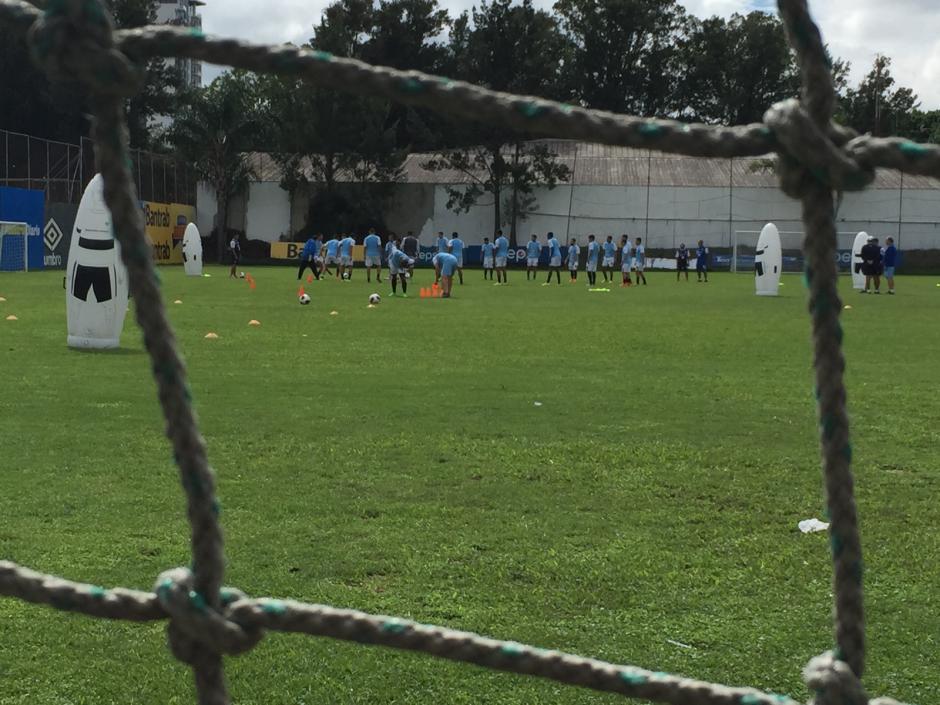 La Azul y Blanco entren&oacute; este jueves a puerta cerrada de la mano de Iv&aacute;n Franco Sopegno. (Foto: Nuestro Diario)