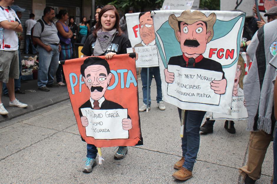 Ning&uacute;n candidato se salv&oacute; de ser alcanzado por la s&aacute;tira de los sancarlistas durante la Huelga Extraordinaria. (Foto: Alejandro Balan/Soy502)&nbsp;