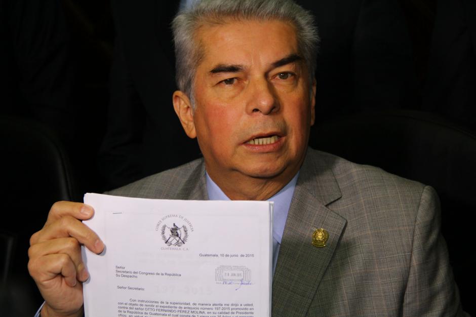 El Congreso convocó este viernes para conocer el antejuicio contra el presidente Otto Pérez. (Foto: Alexis Batres/Soy502)