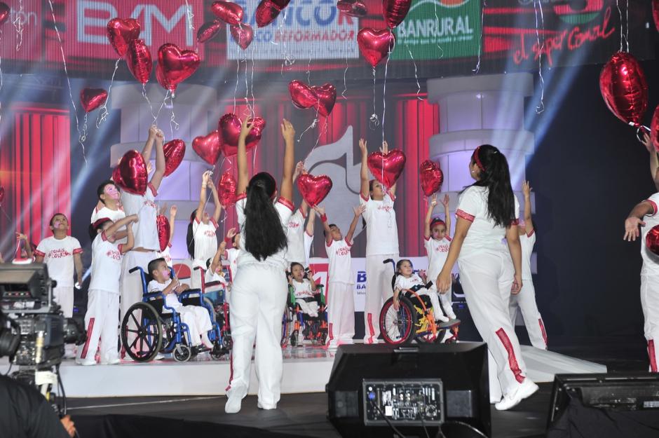 El evento pretende reunir más de 26 millones de quetzales para atender niños con capacidades diferentes. &nbsp;(Foto: Selene Mejía/Soy502)&nbsp;