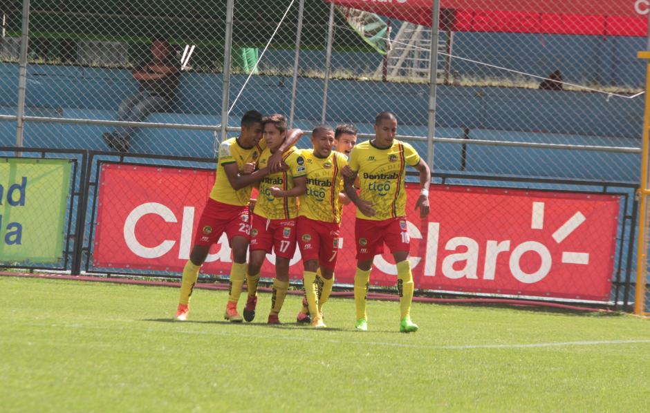 Marquense sac&oacute; un valioso punto visitando el estadio Manuel Felipe Carrera. (Foto: Luis Barrios/Soy502)
