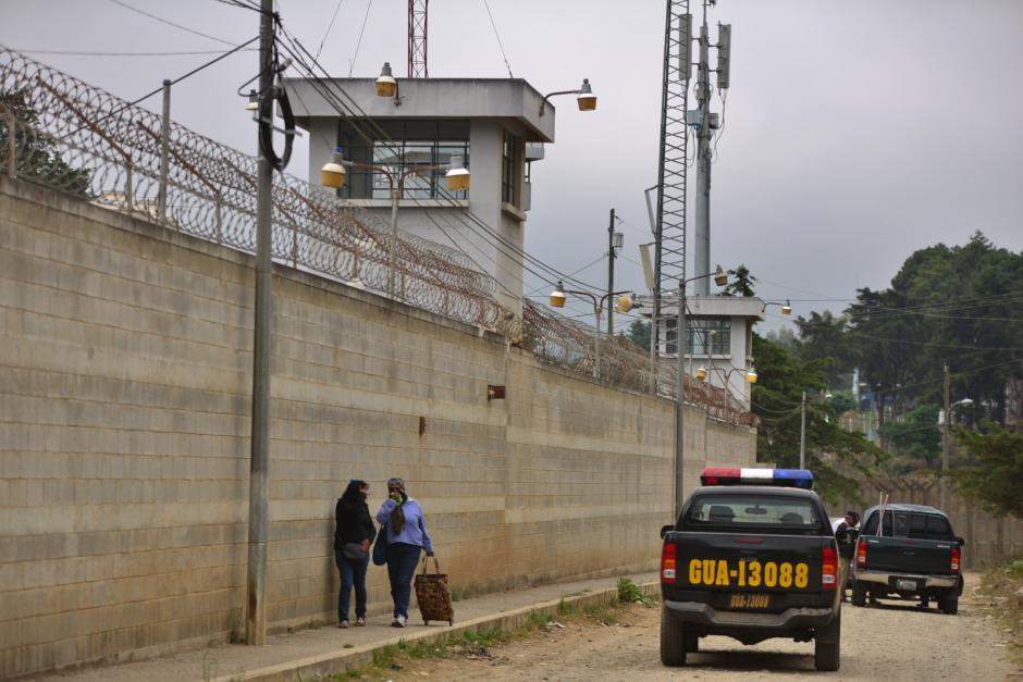 Las c&aacute;rceles deb&iacute;an tener un sistema que bloqueara la se&ntilde;al de los celulares en el interior de los presidios para evitar las extorsiones. (Foto: Wilder L&oacute;pez/Soy502)