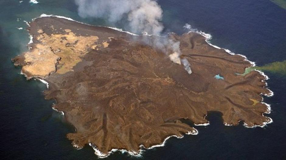 Un sat&eacute;lite de la NASA captur&oacute; el 30 de marzo pasado esta imagen de las islas, que se ubican a alrededor de 1.000 kil&oacute;metros al sur de Tokio en las islas Ogasawara.