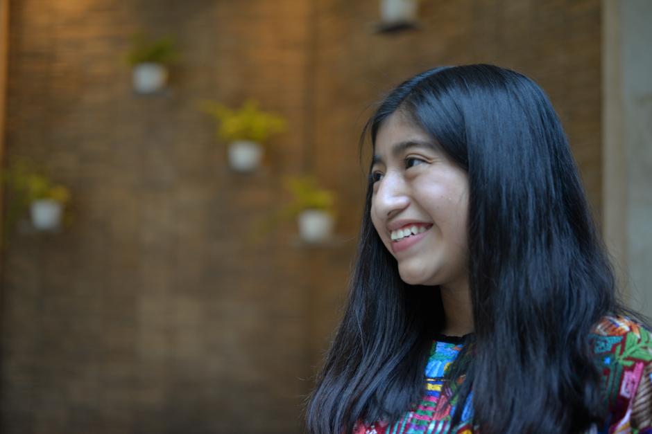 Cuando sea adulta, Emelin quiere ser trabajadora social, aunque su máximo anhelo sería ser presidenta del país. (Foto: Jesús Alfonso/Soy502)