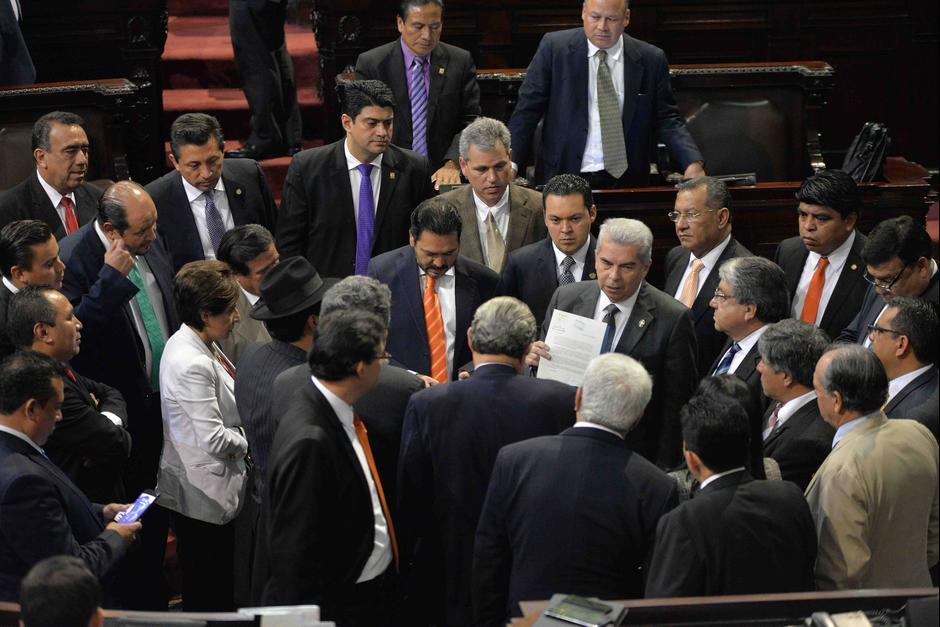 Sin duda, el Organismo Legislativo se modifica, pero muchos rostros conocidos seguirán cuatro años más. Nuevas bancadas ingresan y otras desaparecen. (Foto: Jesús Alfonso/Soy502)