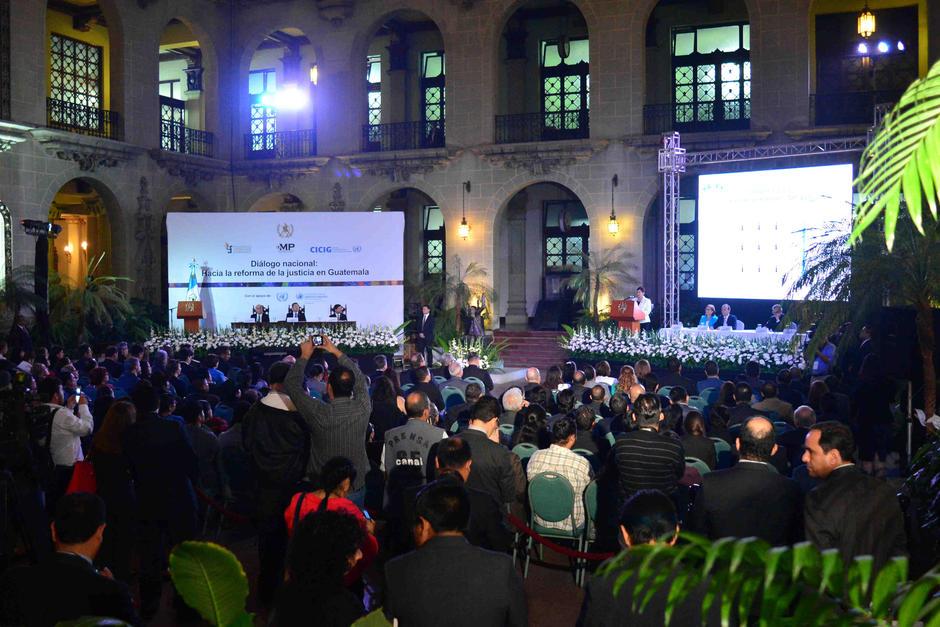 El mi&eacute;rcoles se present&oacute; las propuestas de Reformas Constitucionales en el Patio de la Paz. (Foto: Jes&uacute;s Alfonso/Soy502)