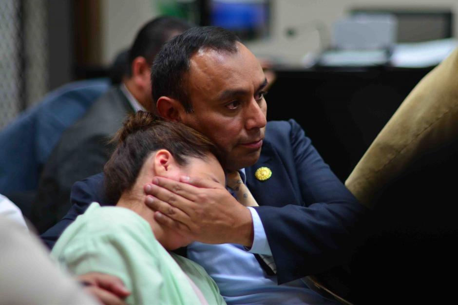 Lima y los supuestos integrantes de la red oyeron las pruebas que el MP tiene en su contra. (Foto: Jes&uacute;s Alfonso/Soy502)&nbsp;