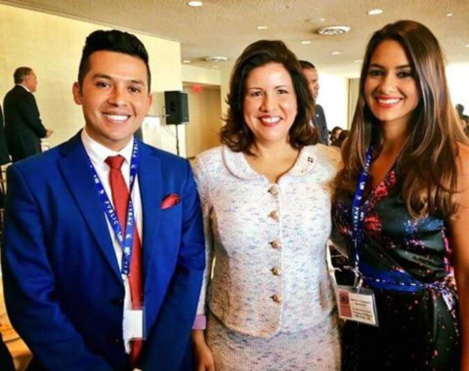 La Miss Guatemala 2010, Jessica Scheel particip&oacute; en la Cumbre de Impacto Latino en Estados Unidos. (Foto: Facebook/ Jessica Scheel)