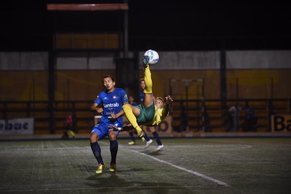 Petapa derrot&oacute; a Mictl&aacute;n con un gol de Adri&aacute;n Apellaniz. (Foto: Nuestro Diario)