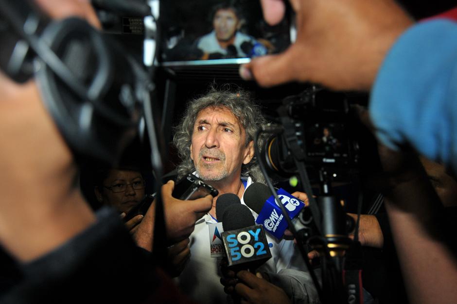 Fiel a su estilo "el M&aacute;gico" habl&oacute; de todo en su estad&iacute;a en Guatemala. (Foto: Byron de la Cruz/Nuestro Diario)