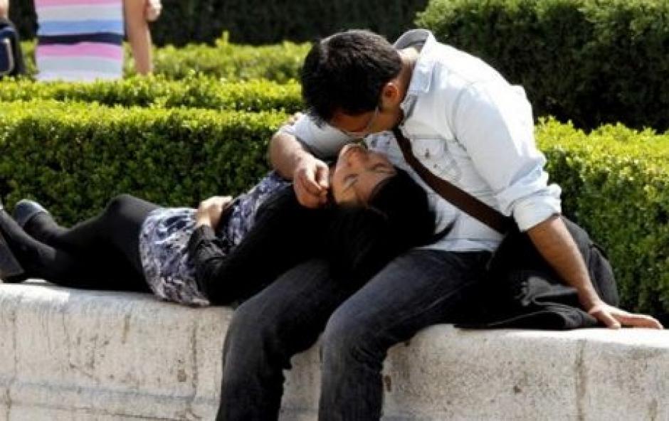 El muchacho insist&iacute;a que quer&iacute;a ver a su novia, pero los padres de la muchacha no lo permitieron. (Foto: La Silla Rota)