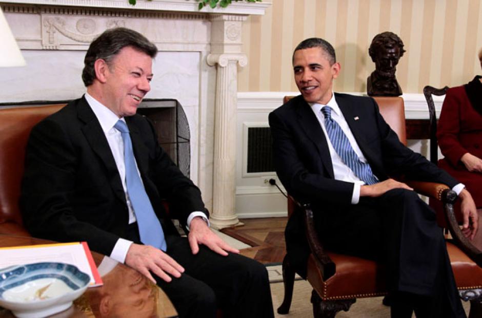El presidente de Estados Unidos, Barack Obama se re&uacute;ne con el presidente de Colombia, Juan Manuel Santos en la Casa Blanca. (Foto: Starmedia)&nbsp;