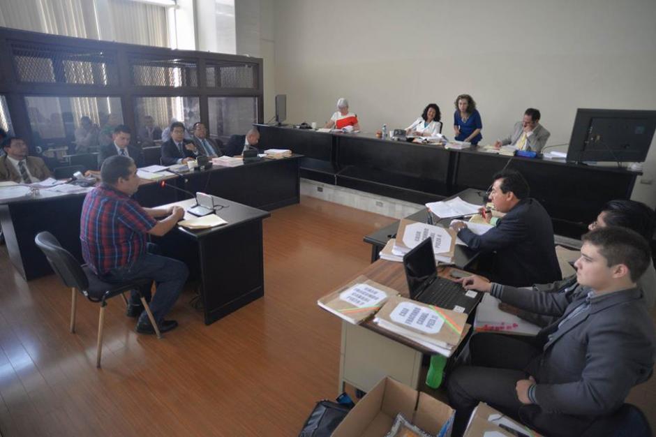 El Tribunal de Mayor Riesgo "A" lleva el juicio por el asesinato de Facundo Cabral. (Foto: Wilder L&oacute;pez/Soy502)