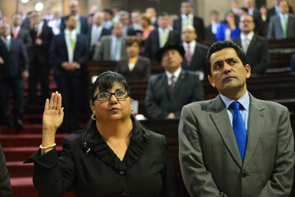 La nueva funcionaria fue juramentada por los diputados en el Congreso. (Foto: Jes&uacute;s Alfonso/Soy502)