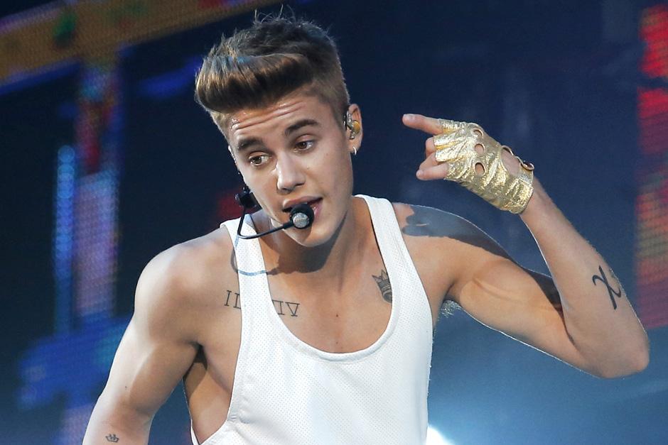 Justin Bieber es acusado de racista luego de un video en donde cuenta chistes en contra de personas de raza negra. (Foto: fotosdejustin.com)