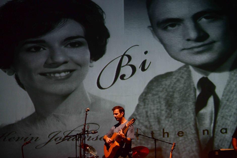 Kevin Johansen prepar&oacute; su mejor repertorio en un &iacute;ntimo concierto para los guatemaltecos en el Teatro Lux. (Foto: Jes&uacute;s Alfonso/Soy502)&nbsp;