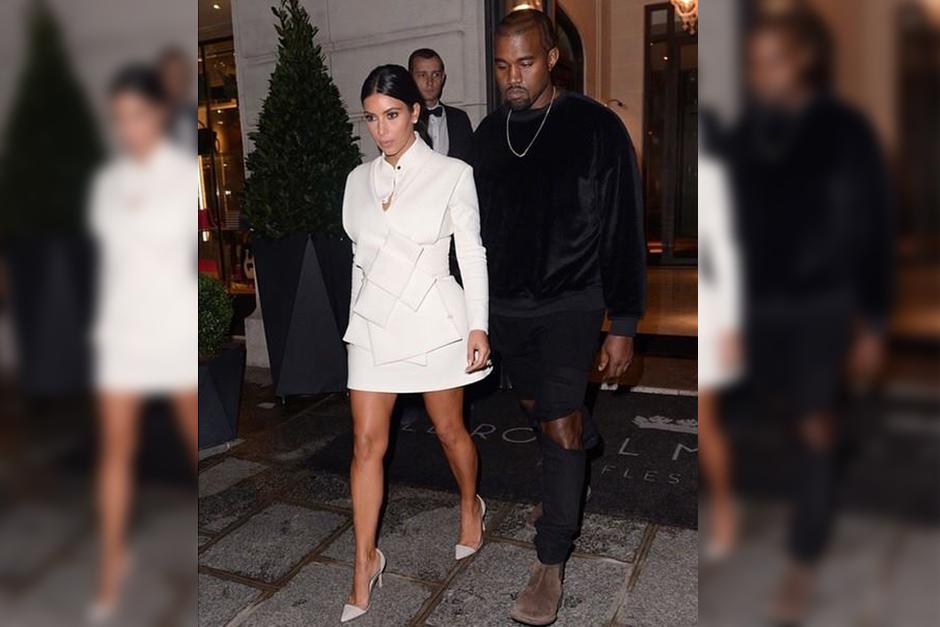 Kim asiste a la famosa Semana de la Moda en Par&iacute;s junto a su esposo y su madre.