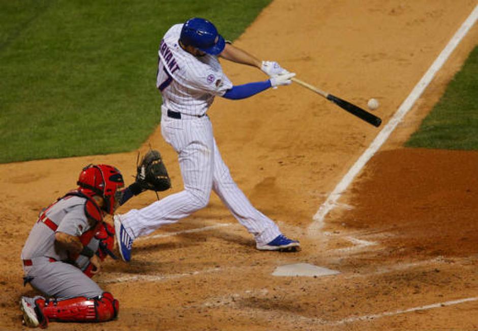 La ofensiva de los Cachorros de Chicago estuvo imparable en el tercer juego de la serie ante los Cardinales. (Foto: AFP)