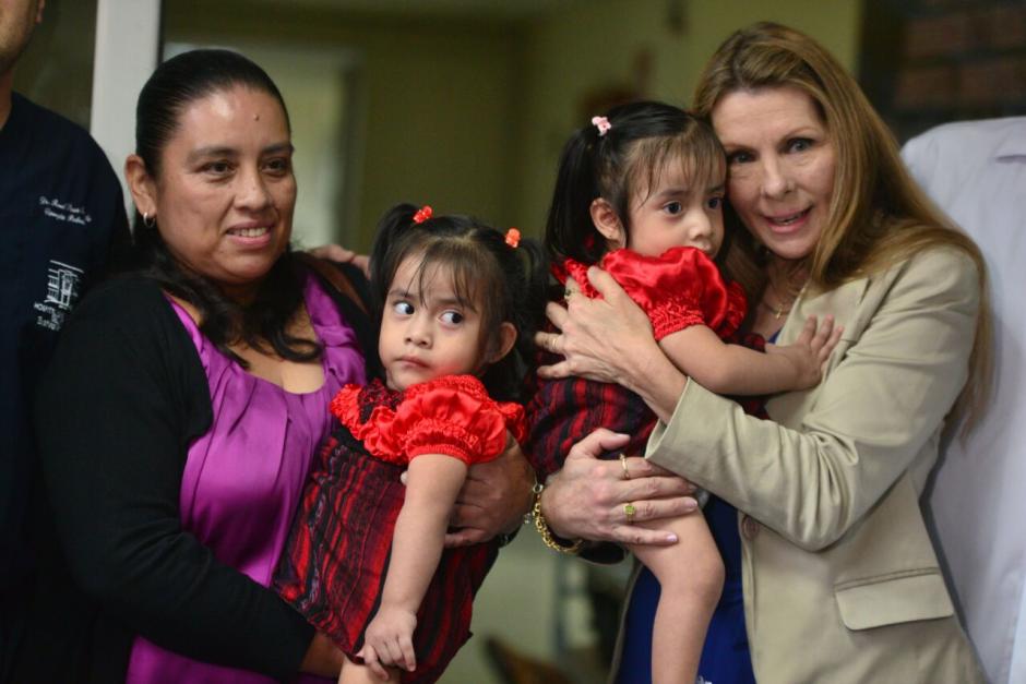 Las gemelas Ana Rosa y A&iacute;da Rosalina Castro son conocidas como "Las Rositas". (Foto: Wilder L&oacute;pez/Soy502) 