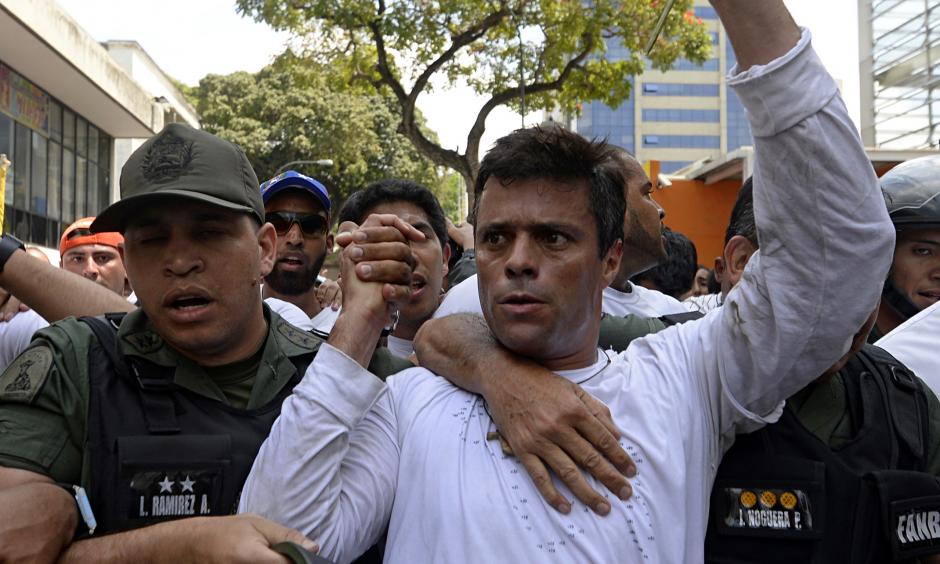 Leopoldo L&oacute;pez ser&aacute; enjuiciado por los incidentes ocurridos en Caracas el pasado 12 de febrero, podr&iacute;a ser sentenciado a 10 a&ntilde;os de c&aacute;rcel. (Foto:Archivo)&nbsp;