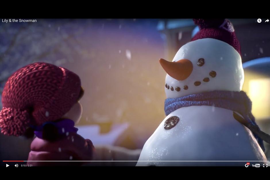 Este clip logr&oacute; superar los dos millones de visitas y dej&oacute; un claro mensaje a los usuarios de la red social: &ldquo;todos los d&iacute;as debes vivir la Navidad&rdquo;.