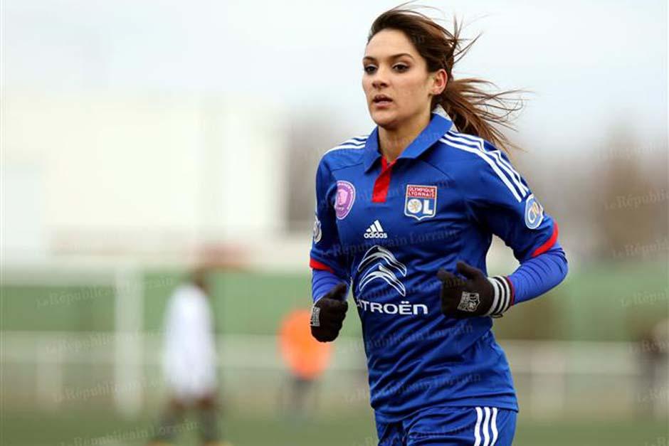 La francesa Louisa Necib es una de las nominadas a Mejor Jugadora de la FIFA. (Foto: taufikblues.blogspot.com)
