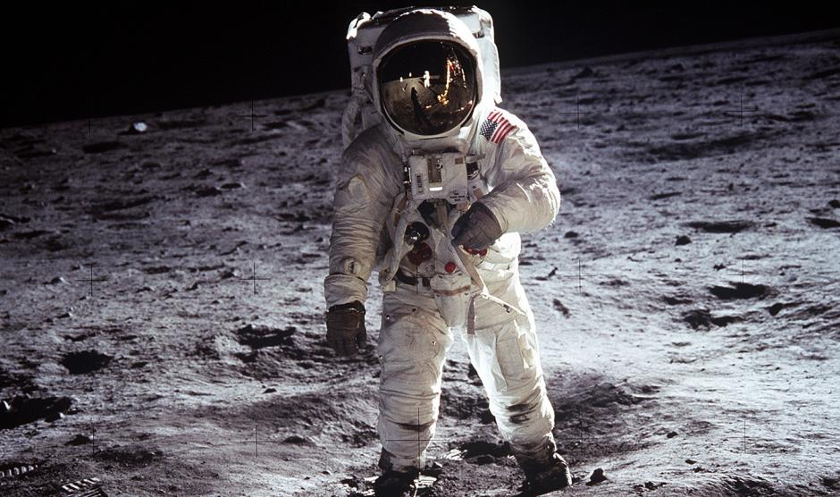 El traje que utiliz&oacute; el primer hombre que lleg&oacute; a la Luna ser&aacute; restaurado y este proceso tardar&aacute; varios a&ntilde;os. (Foto: Archivo)