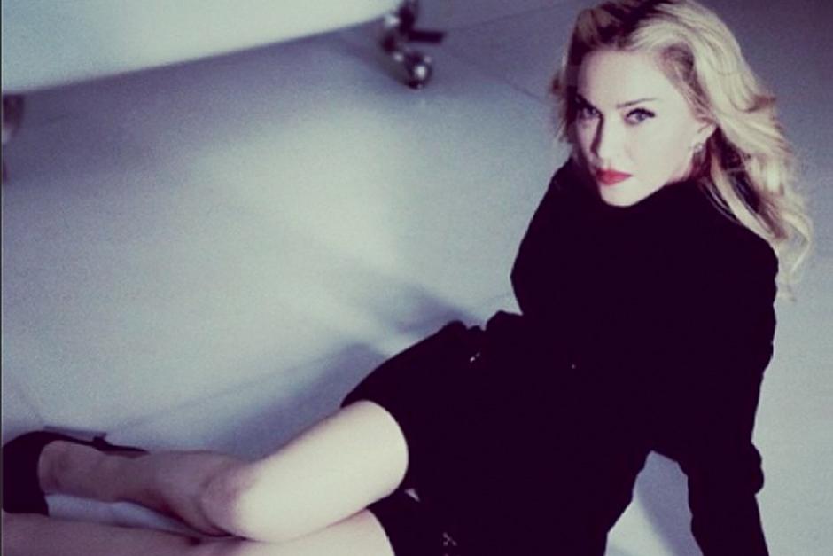 Madonna estuvo la semana pasada en Nueva York en el concierto ben&eacute;fico de Amnist&iacute;a Internacional presentando a las dos cantantes de la banda rusa Pussy Riot. (Foto: Instagram)