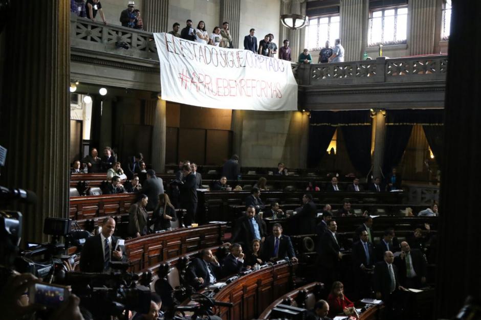 El artículo referente al antejuicio solo obtuvo 77 de los 105 votos necesarios. (Foto: Alejandro Balán/Soy502)