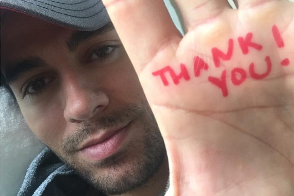 Desde el incidente, los seguidores del exitoso artista se han volcado en mostrarle su cari&ntilde;o y desearle una pronta recuperaci&oacute;n a trav&eacute;s de mensajes en las redes sociales.