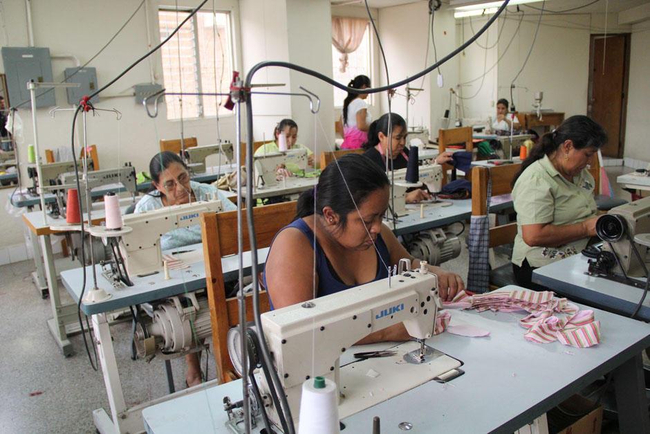 Durante 10 a&ntilde;os las maquilas estar&aacute;n exoneradas de pagar todo tipo de impuestos, tambi&eacute;n los call center ser&aacute;n beneficiados. (Foto: Archivo/Soy502)