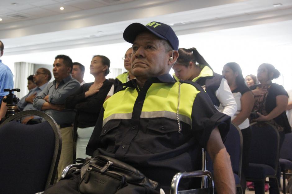Don Mario C&eacute;sar G&aacute;lvez se encontraba muy nervioso antes de la ceremonia y dijo sentirse contento por esta nueva oportunidad de vida. (Foto: Fredy Hern&aacute;ndez/Soy502)