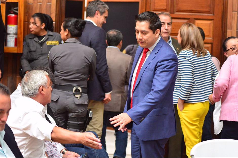 El expresidente le reclam&oacute; a Cano por su argumentaci&oacute;n (Foto: Jes&uacute;s Alfonso/Soy502)