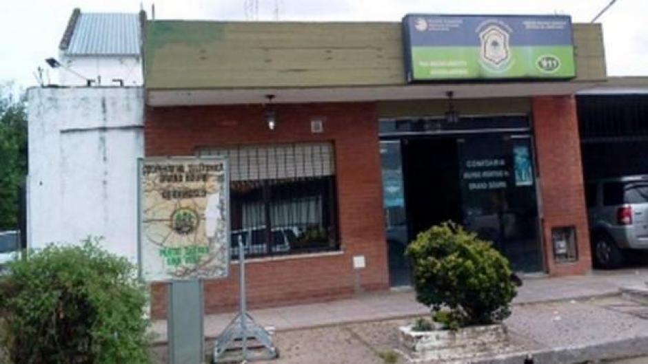 Los pr&oacute;fugos lograron romper los barrotes para escaparse. (Foto: TN Argentina)