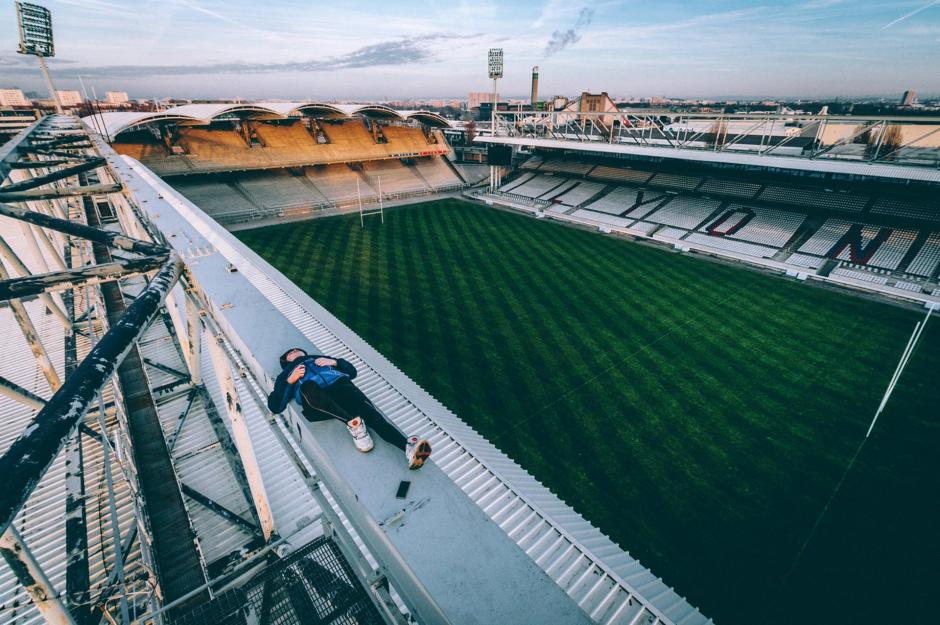 El joven fot&oacute;grafo franc&eacute;s acostumbraba hacer capturas desde puntos muy altos. (Foto: infobae.com)