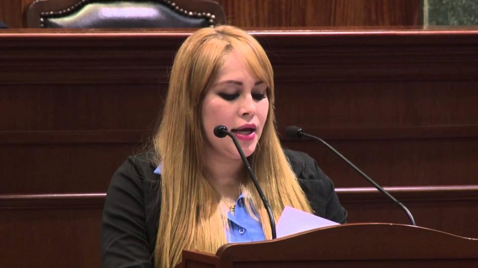 La congresista S&aacute;nchez L&oacute;pez es se&ntilde;alada por reuniones que presuntamente mantuvo con &ldquo;El Chapo&rdquo; antes de su fuga del a&ntilde;o pasado. (Foto: Captura de YouTube)