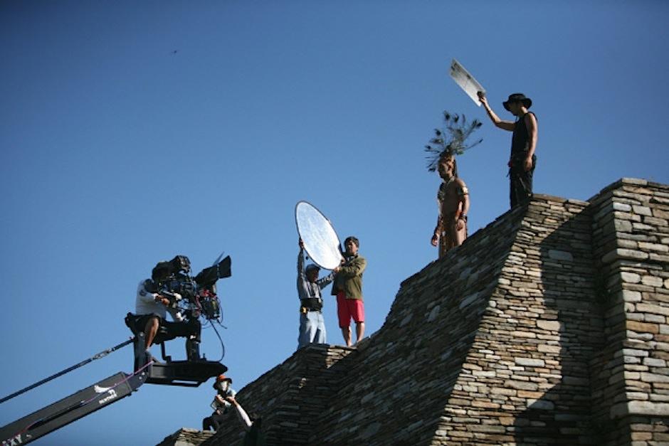 Realizadores del canal EBS, de Corea del Sur, realizaron una producci&oacute;n acerca de la civilizaci&oacute;n maya con actores guatemaltecos. (Foto: news.khan.co.kr)