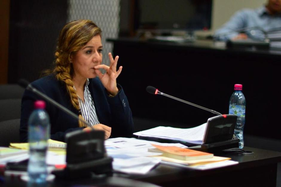 La ex intendente de aduanas, Claudia M&eacute;ndez rindi&oacute; su primera declaraci&oacute;n, la que dur&oacute; m&aacute;s de 6 horas. &nbsp;(Foto: Jes&uacute;s Alfonso/Soy502)&nbsp;