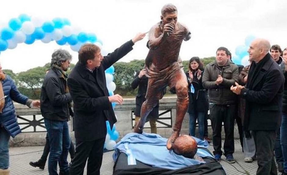 El monumento a Messi est&aacute; ubicado en el Paseo de la Gloria. (Foto: Twitter)