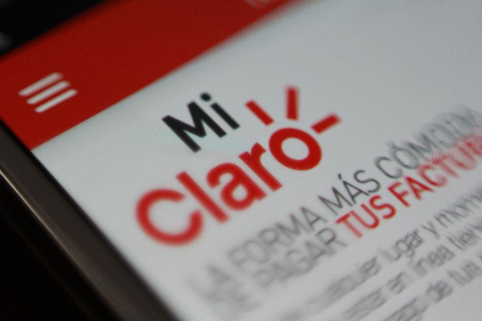 La aplicaci&oacute;n para dispositivos m&oacute;viles "MiClaro" fue presentada este jueves, la cual permitir&aacute; a los usuarios de Claro realizar pagos y consultas de l&iacute;neas de telefon&iacute;a m&oacute;vil, fija, post y pre pago, as&iacute; como del servicio de Casa Claro y mucho m&aacute;s (Foto: Alexis Batres/Soy502)