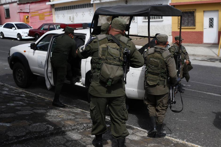 El retiro progresivo de las fuerzas militares da paso a un reforzamiento de la PNC. (Foto: Alejandro Bal&aacute;n/Soy502)