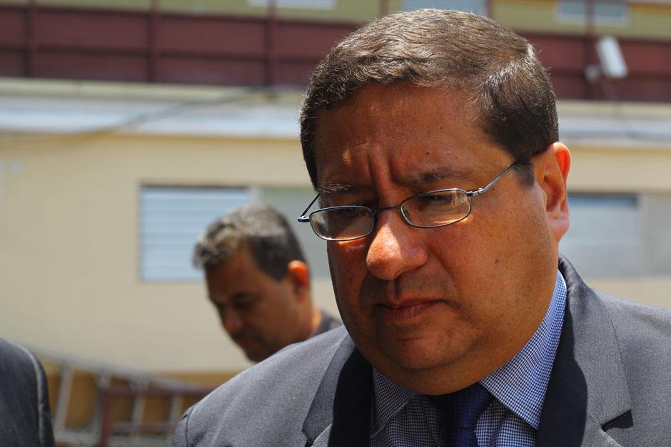 El ministro de Finanzas, Dorval Carías, explicó este lunes que a su criterio él realizaría una limpia completa en la Administración Tributaria para tener la mesa limpia y comenzar de nuevo. (Foto: Alexis Batres/Soy502)