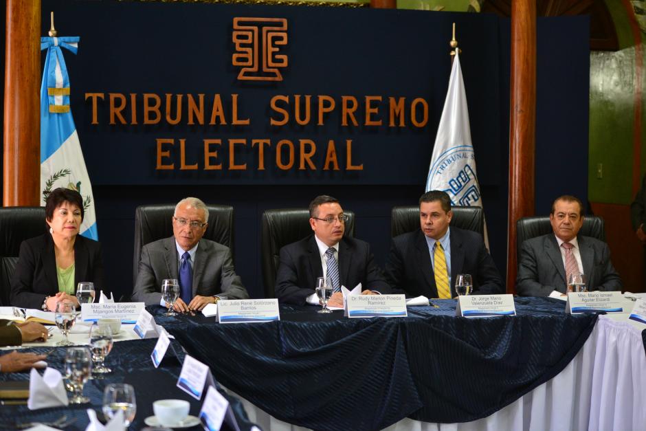 El pleno de magistrados del TSE debe resolver los recursos interpuestos contra la inscripción de los candidatos presidenciales. (Foto: Archivo/Soy502)&nbsp;